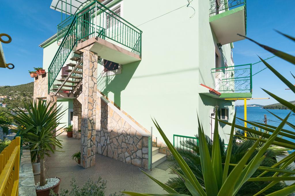 Apartment Stojan A1 Marina Zewnętrze zdjęcie